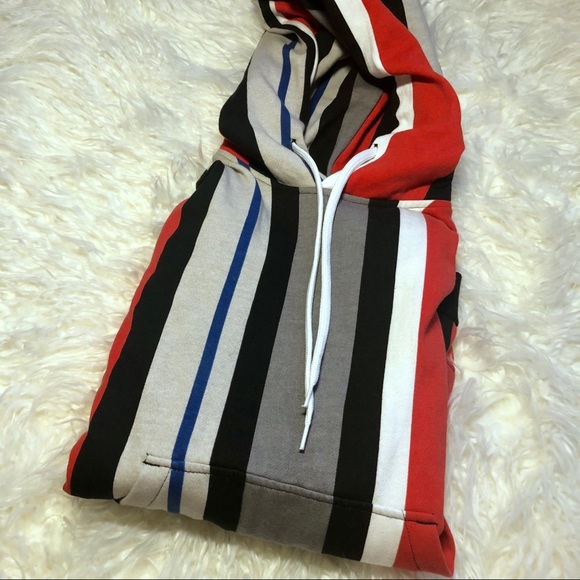 Urban Outfitters FILA Smith Hoodie Sweatshirt - Picture 4 of 4